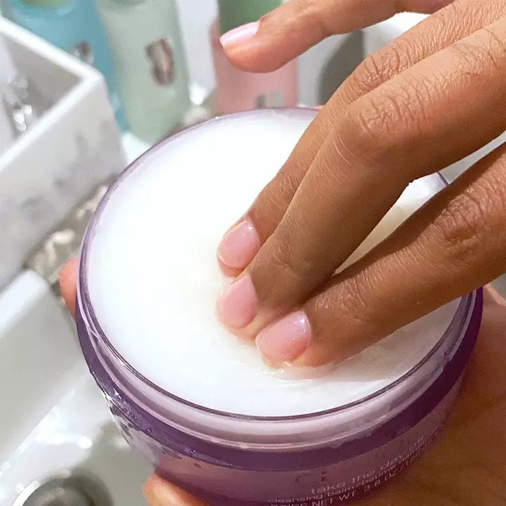 Clinique | Take The Day Off- Cleansing Balm